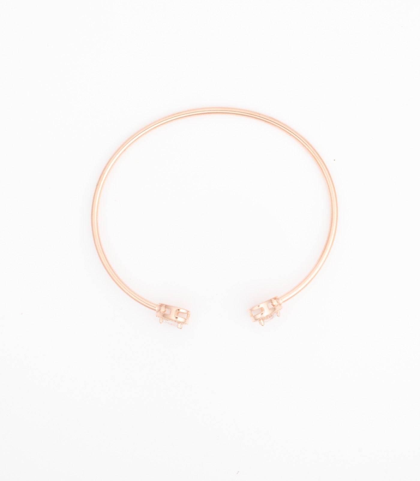 Rose Gold Elegant Bracelet (Silver)