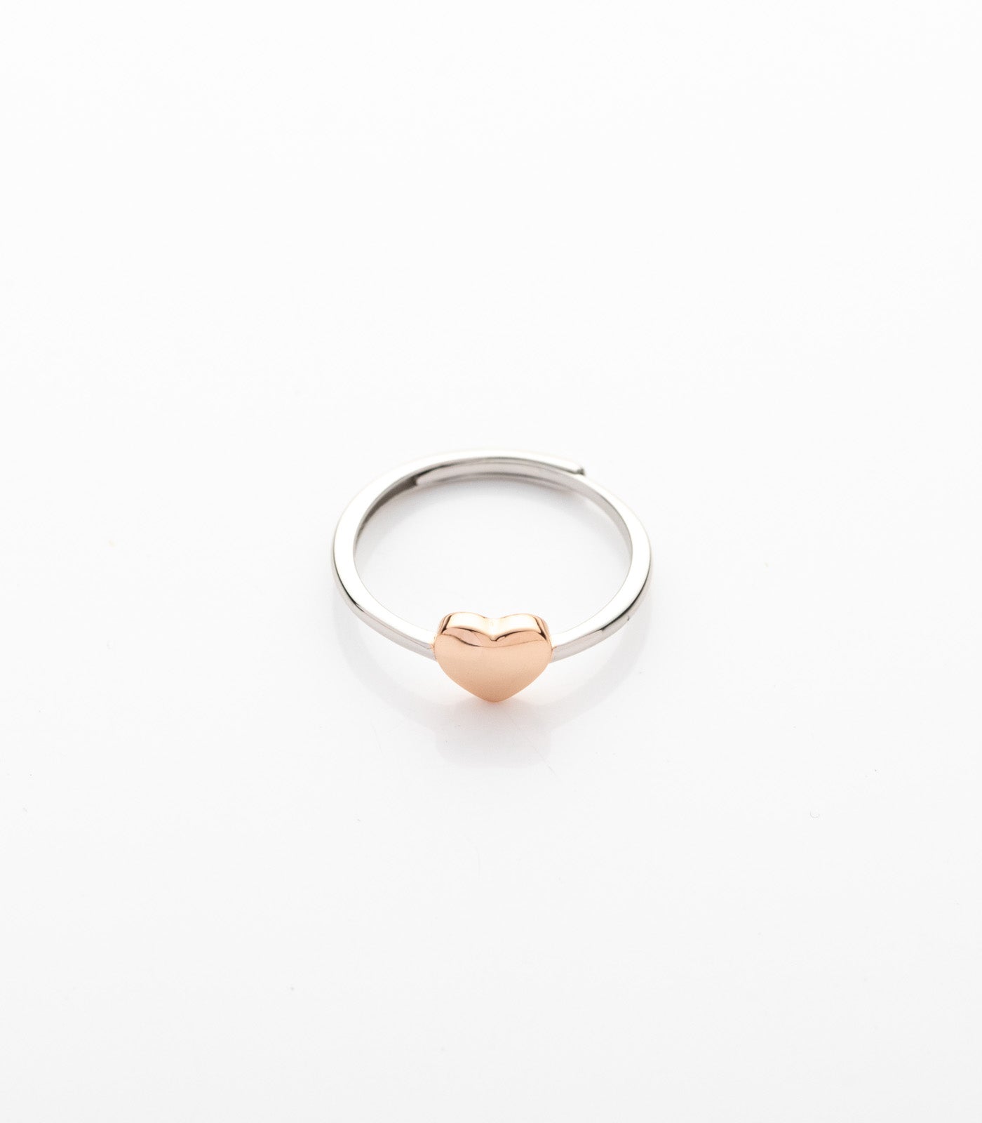 Elegant Heart Finger Ring (Silver)